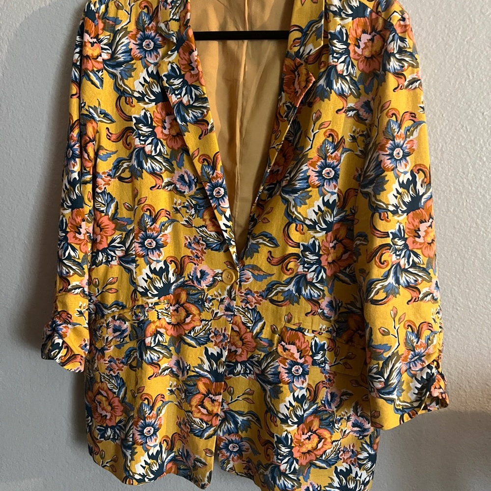 Nice Blazer - image 5